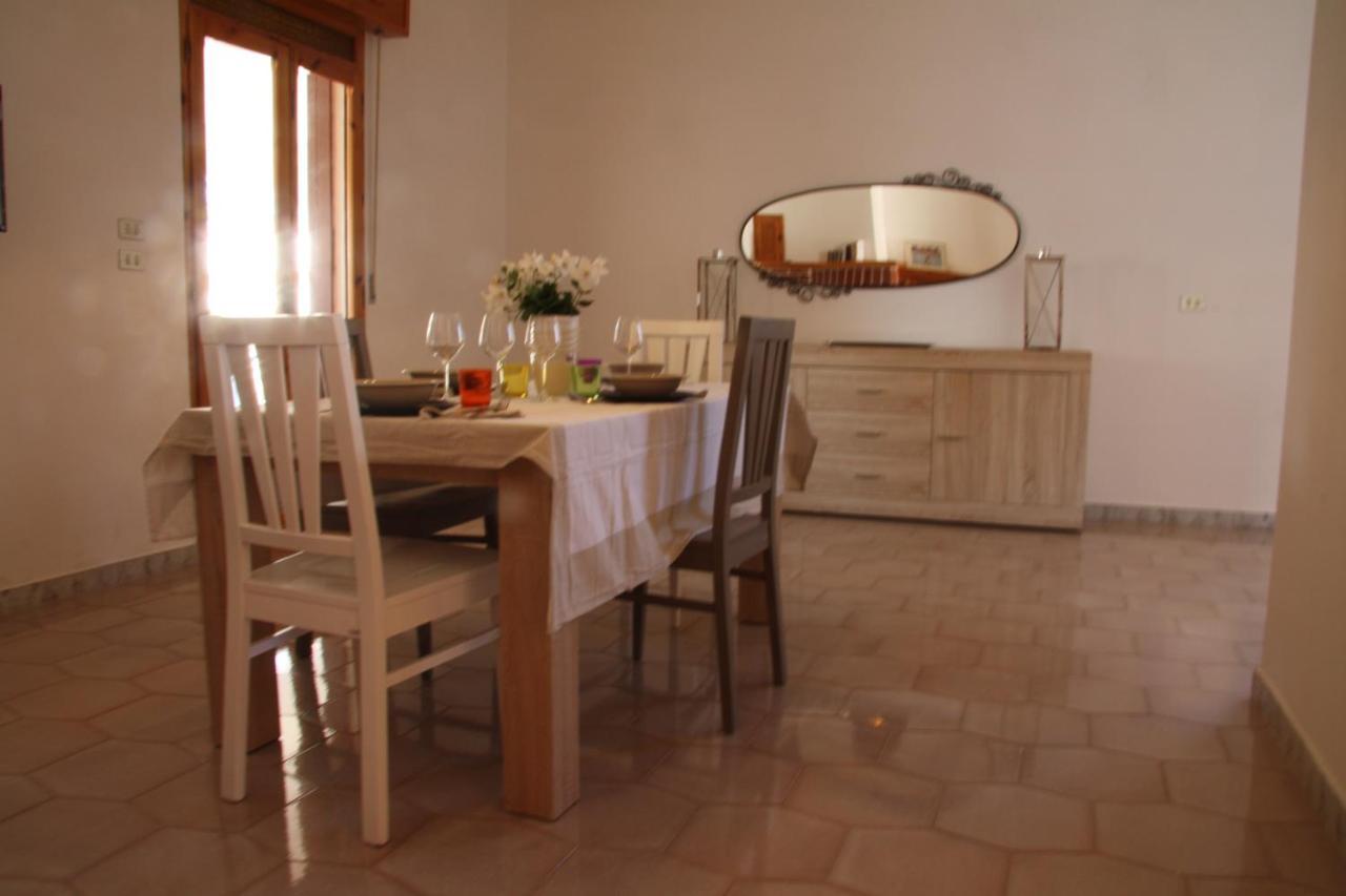 Villa La Casa Di Dario Monacizzo Zimmer foto